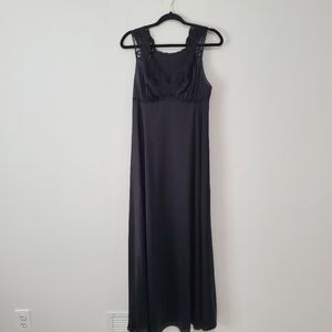 Vintage 70s 80s Vanity Fair Black Romantic Whimsygoth Maxi Slip Dress Gown Sz 34